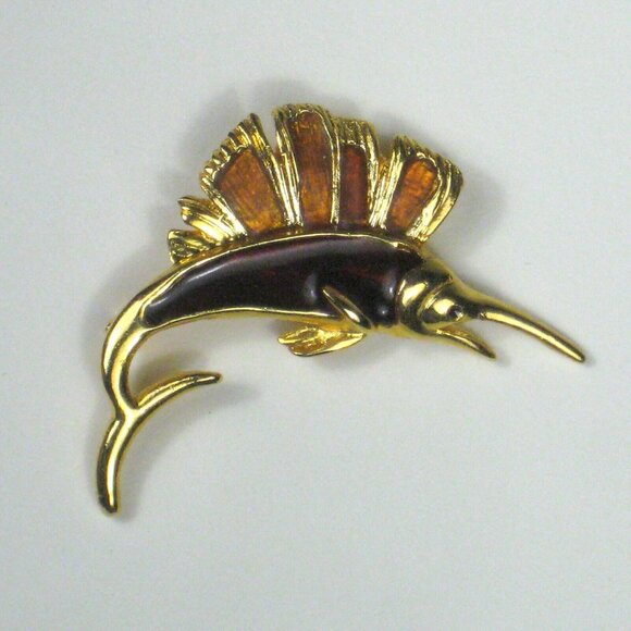 Swordfish Jewelry Brooch Pin 2 Inch Goldtone Fish Sea Ocean Enamel Orange - Picture 1 of 5